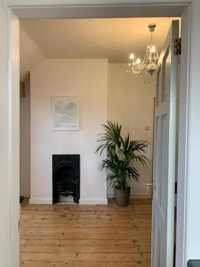 Escape To Lytham St Annes Apartment Exterior photo